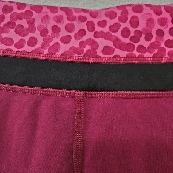 Lululemon Athletica Run Inspire Crop II - Picture 3 of 9